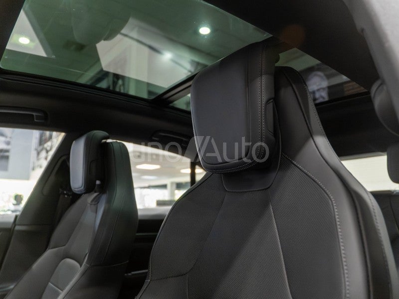 Macan 4