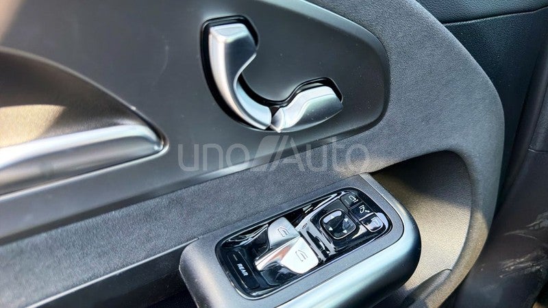 CLA Eléctrico 250+