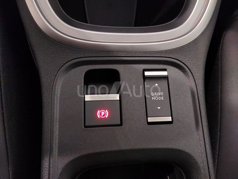 BEV 115kW (156CV) Altitude