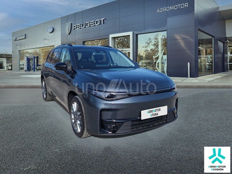 REEV 28.4 kWh Design Auto