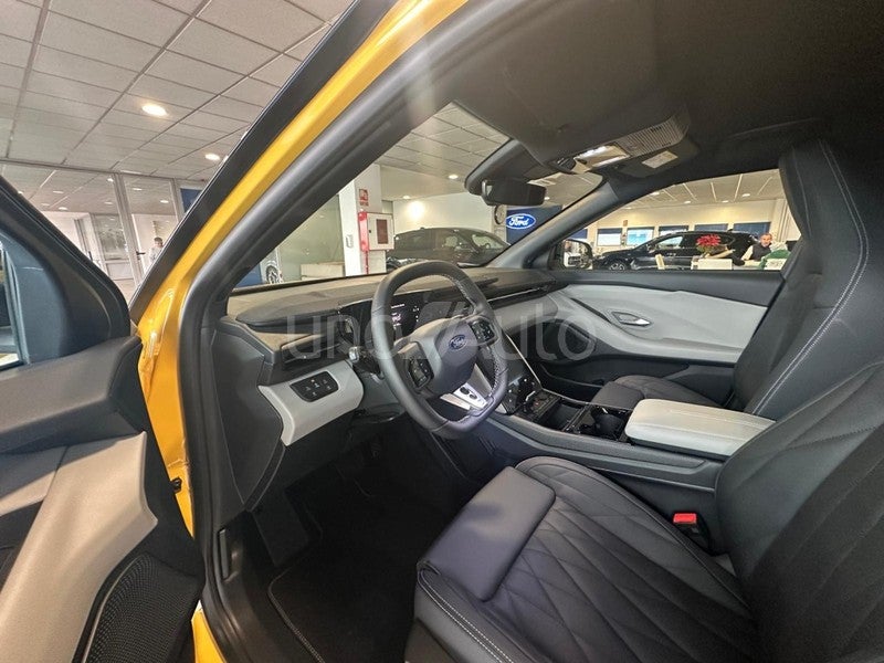 Capri RWD Rango Standard Premium 52kWh