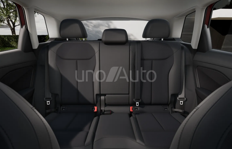 Q3 e-hybrid Advanced S tronic 200kW
