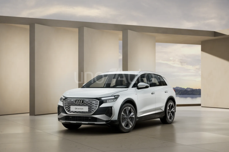 Q4 e-tron 45 Genuine edition 210kW 82KWh