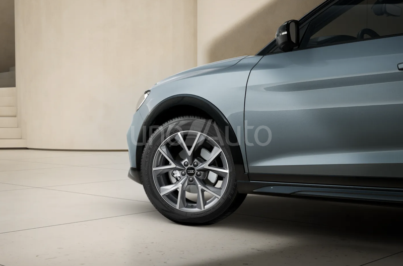 A1 Allstreet 30 TFSI Adrenalin S tronic 85kW