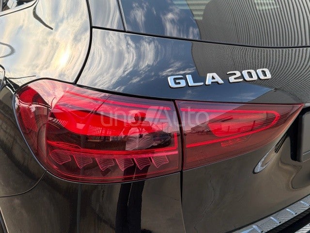 GLA 200d 8G-DCT