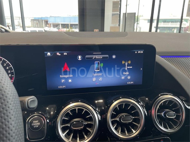 CLASE GLA 250 e con tecnología híbrida EQ