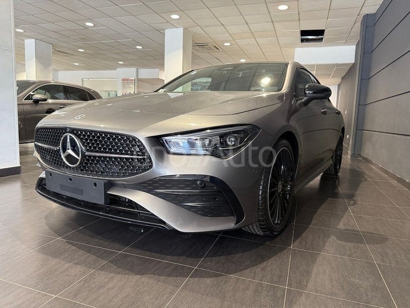 MERCEDES-BENZ Clase CLA 200 Coupé