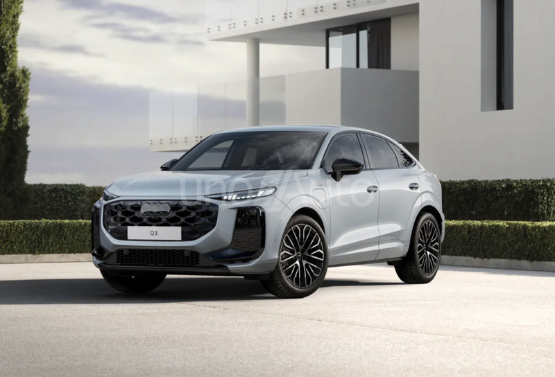 Q3 Sportback e-hybrid Black line S tronic 200kW