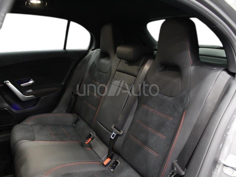 CLASE A 250 e con tecnología híbrida EQ
