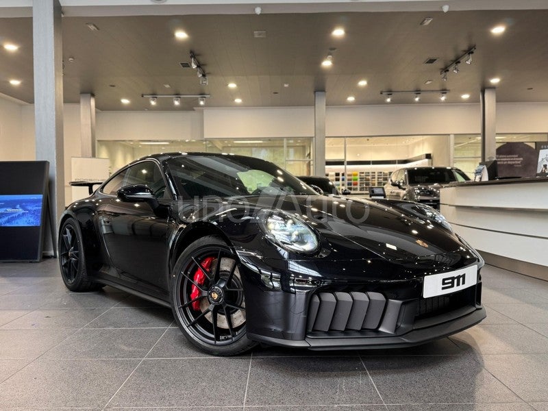 911 Carrera 4 GTS