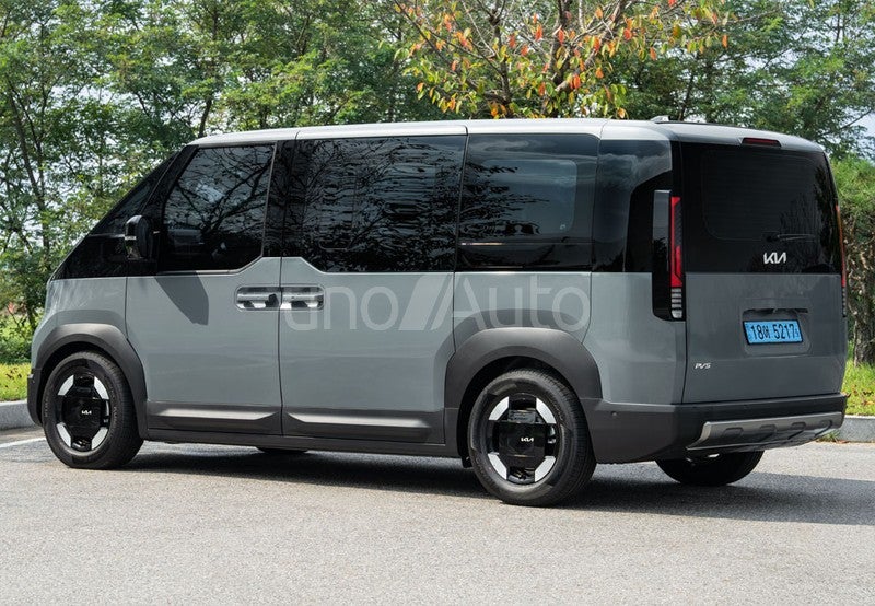 PV5 Passenger L2H1 Medium Range Plus