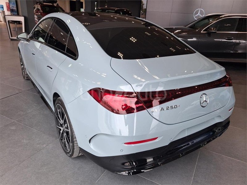 CLASE CLA 250+ con tecnología EQ