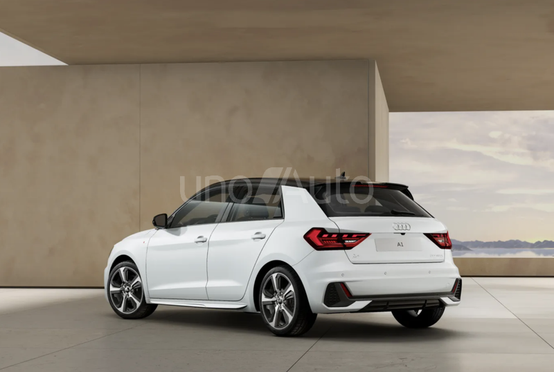 A1 Sportback 30 TFSI Adrenalin 85kW