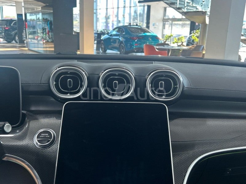 300 e con tecnología híbrida EQ