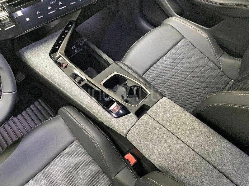 Hybrid 1.2 100KW Allure eDCS6