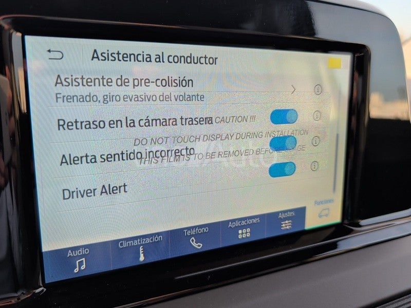 Tourneo Courier 1.0 Ecoboost Titanium Aut.