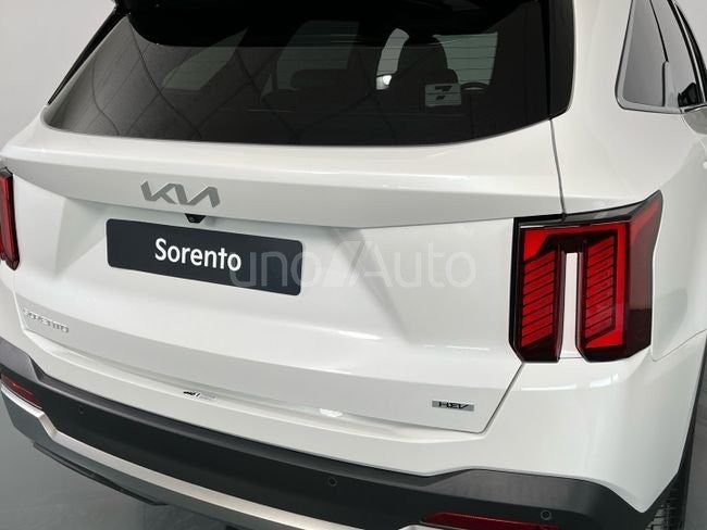 Sorento 1.6 T-GDi HEV Emotion 4x2