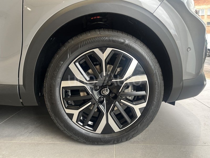 C4 X Hybrid Business Edition eDSC6 145