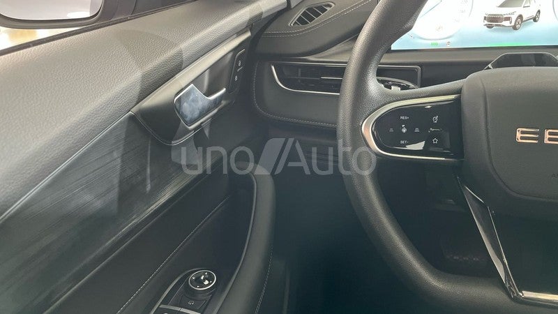 1.5 DHE HEV Premium CVT