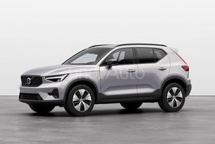 VOLVO XC40 2.0 B3 G Plus Dark Auto