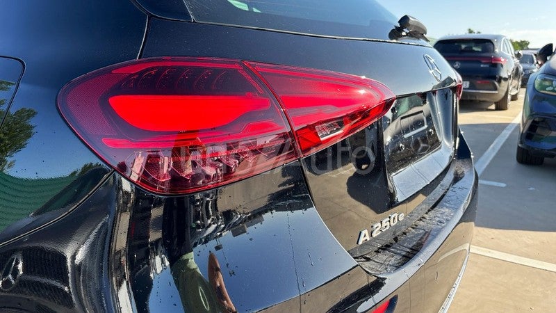 A 250 e híbrido enchufable