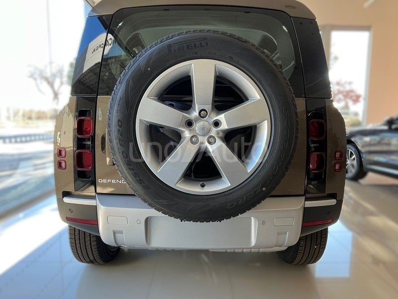 Defender 110 3.0D l6 MHEV S AWD Aut. 250