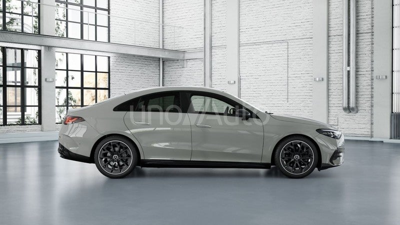 CLA CLA 180 con tecnología híbrida