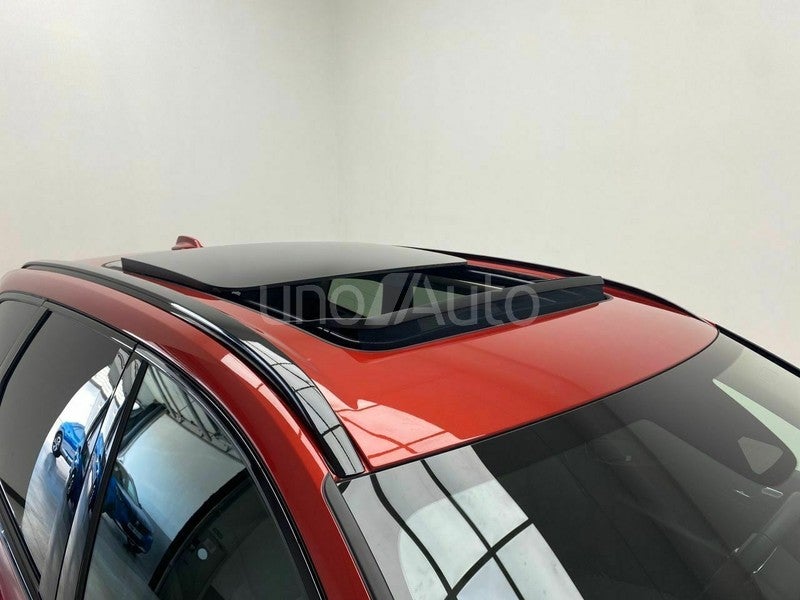 2.0 T6 AWD Recharge Plus Dark Auto