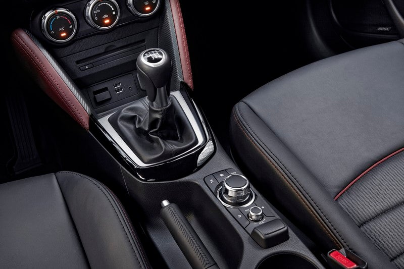 CX-3 2.0 Skyactiv-G 100 Aniversario 2WD 89kW