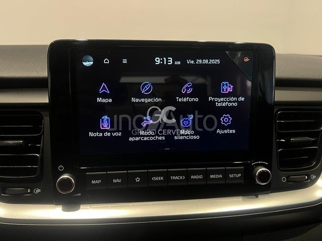 Stonic 1.0 T-GDi MHEV Concept 100