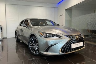 LEXUS ES 300h Premium