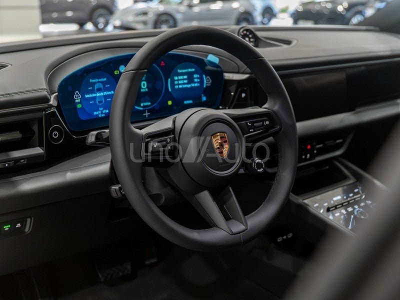 Macan 4