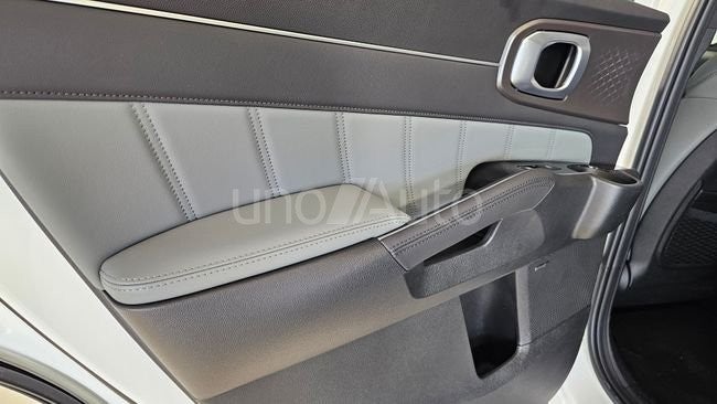 Sorento 1.6 T-GDi HEV Emotion 4x2