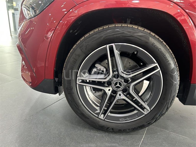 CLASE GLA 250 e con tecnología híbrida EQ