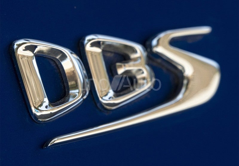 DBS Superleggera Volante