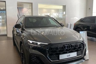 AUDI Q8 TFSIe Black line quattro tiptronic 290kW
