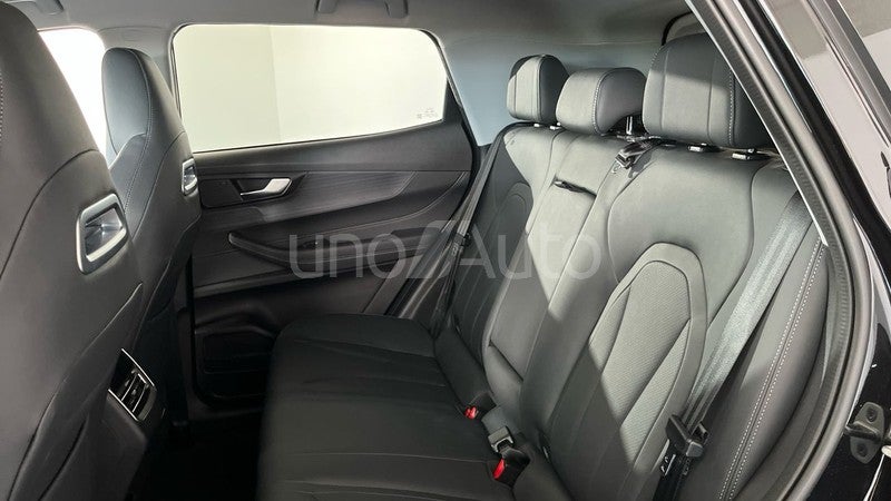 1.5 DHE HEV Excellence CVT