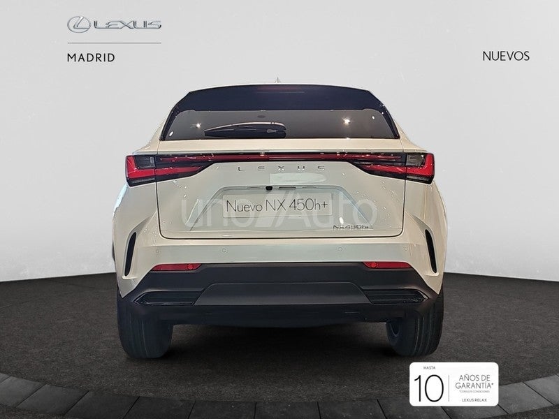 NX 450h+ Premium+ 4WD