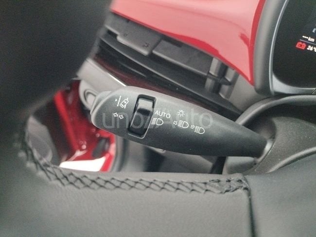 ICON 1.0 Hybrid 48kW (65cv)