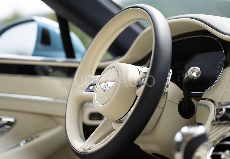 Continental 4.0 V8 Twin Turbo Azure