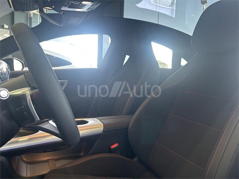 CLASE CLA 180 con tecnología híbrida
