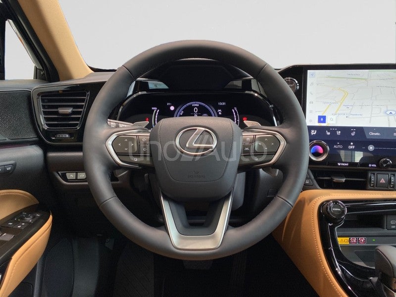 NX 450h+ Luxury 4WD