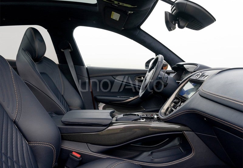 DBX 4.0 AWD Aut.