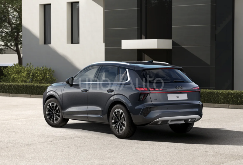 Q3 e-hybrid Advanced S tronic 200kW