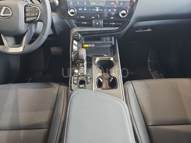 450h+ Premium+ 4WD