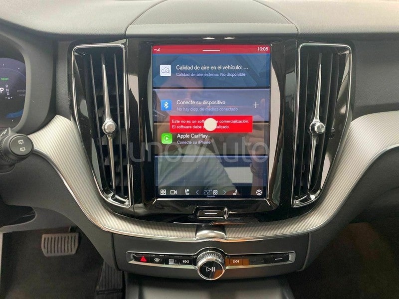 2.0 T6 AWD Recharge Plus Dark Auto