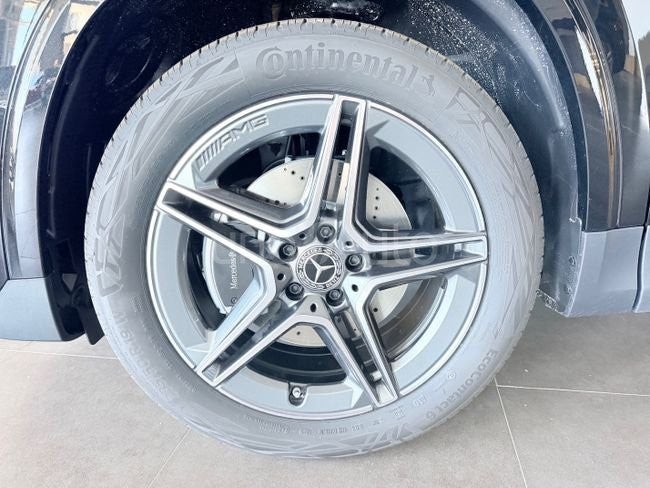 GLA 250 e con tecnología híbrida EQ