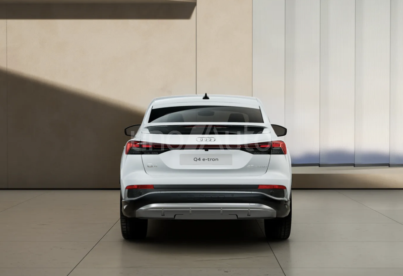 Q4 e-tron Sportback 45 Genuine edition 210kW 82KWh