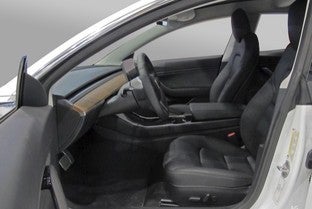 TESLA Model 3 Standard RWD Plus
