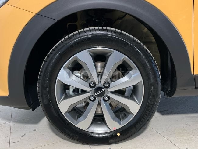 1.0 T-GDi 74kW (100CV) MHEV MT Concept